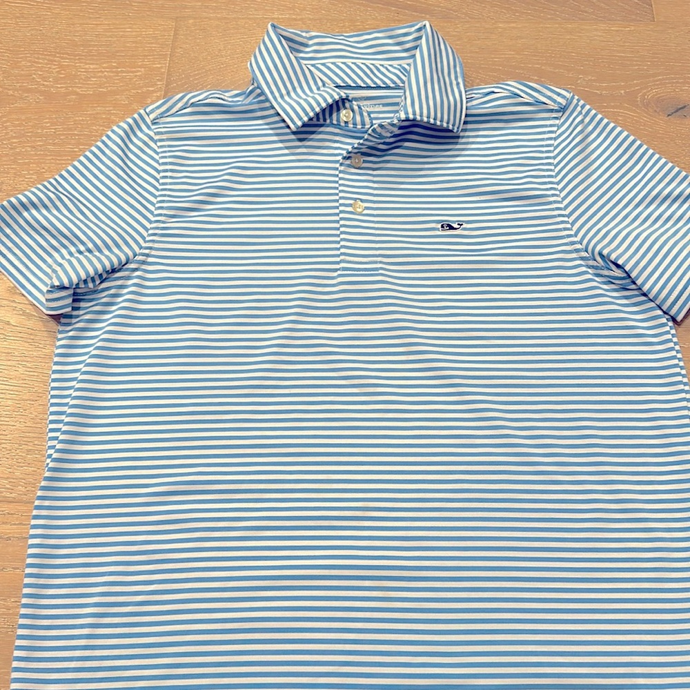 Vineyard Vines blue and white striped polo - like new